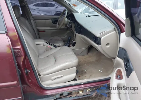 2002 Buick Regal Ls from USA, damaged, VIN 2G4WB55K521265382